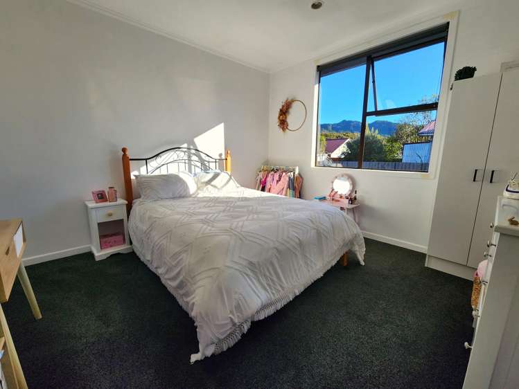 9 Inverness Street Dunollie_9