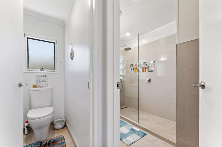 1/12 Knott Road Stanmore Bay_15