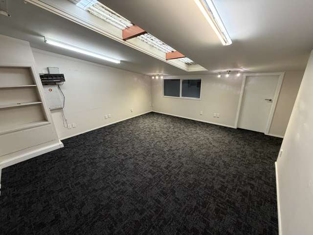 3/25 Opawa Road Waltham_4