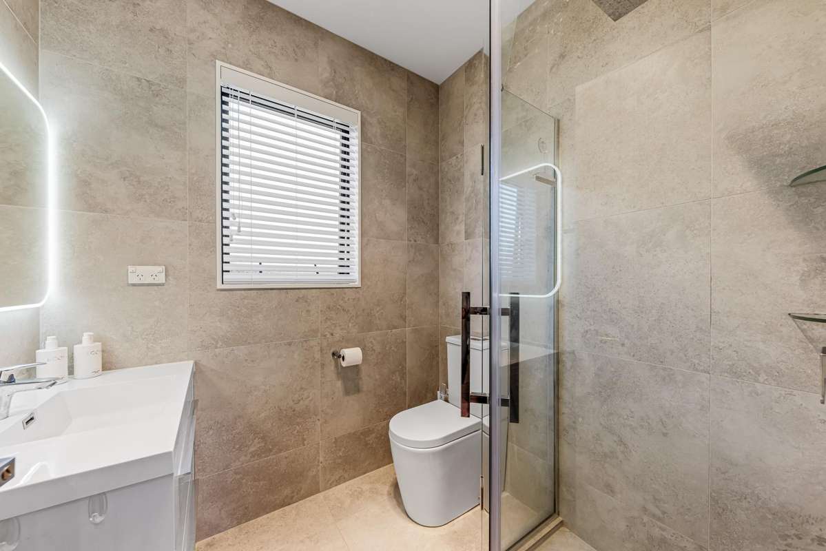 98 Maurice Kelly Road_2