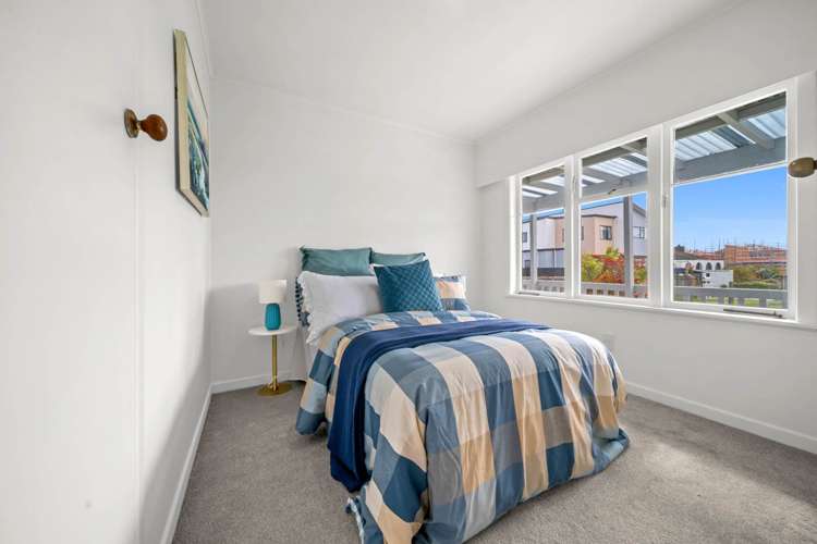 19 Edgerton Road Te Atatu Peninsula_16