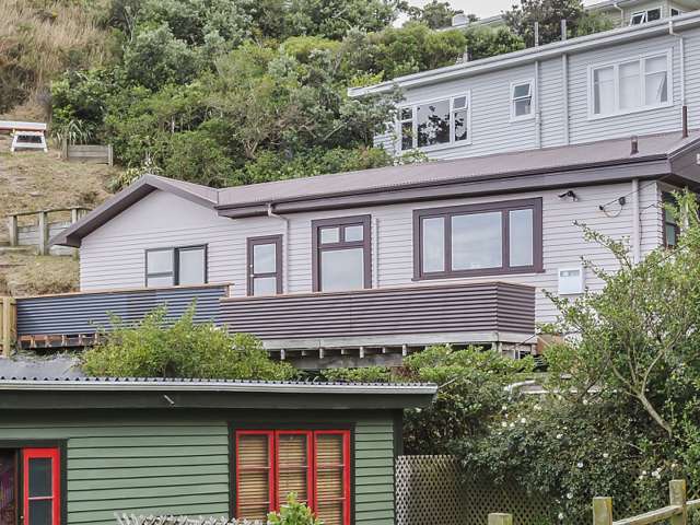 146 Severn Street Island Bay_2