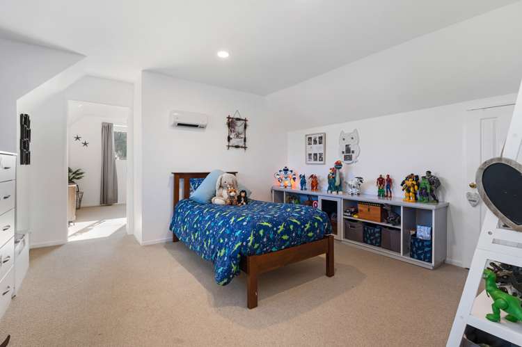 1 Stonebridge Park Drive Holdens Bay_13