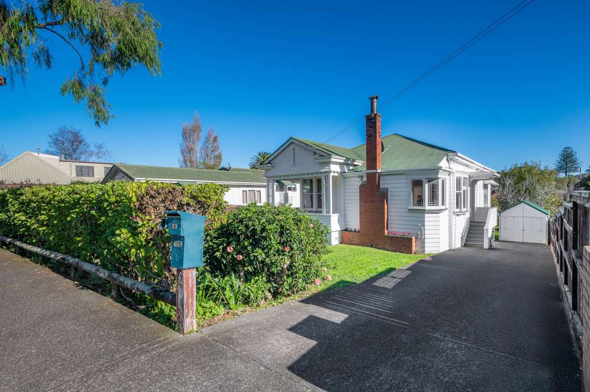 19 Clonbern Road_0
