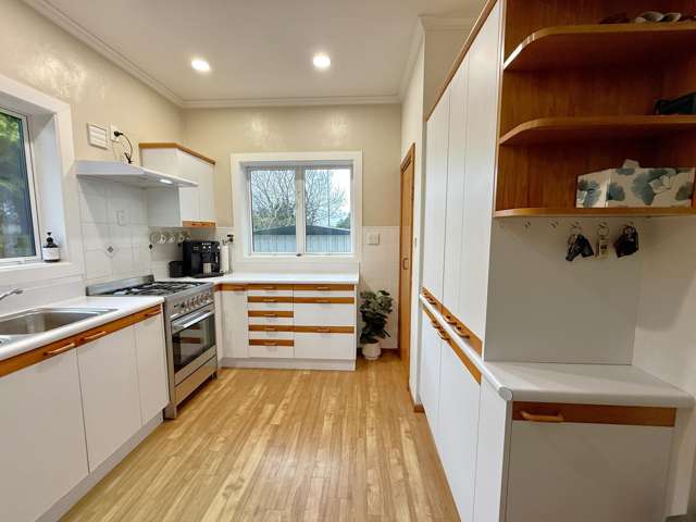 427 Queens Drive Windsor_4