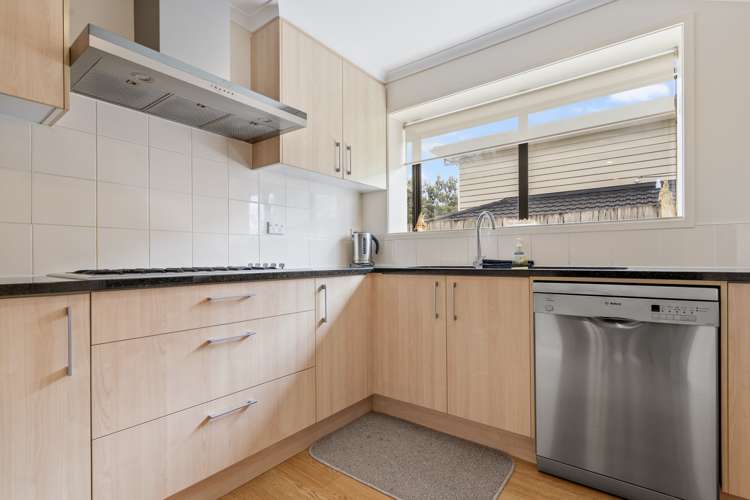 31a Archibald Road Kelston_4