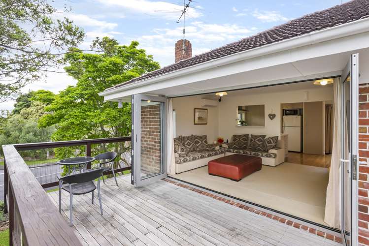 6 Woodward Avenue Mangere Bridge_5