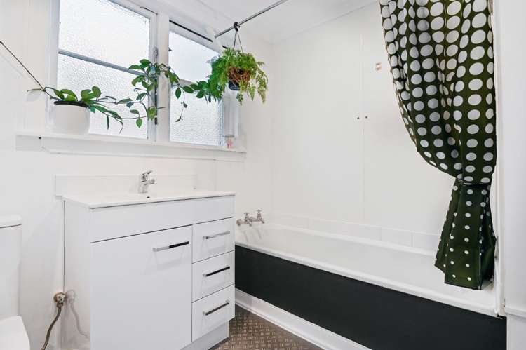 36 Dunarnan Street Avonside_11