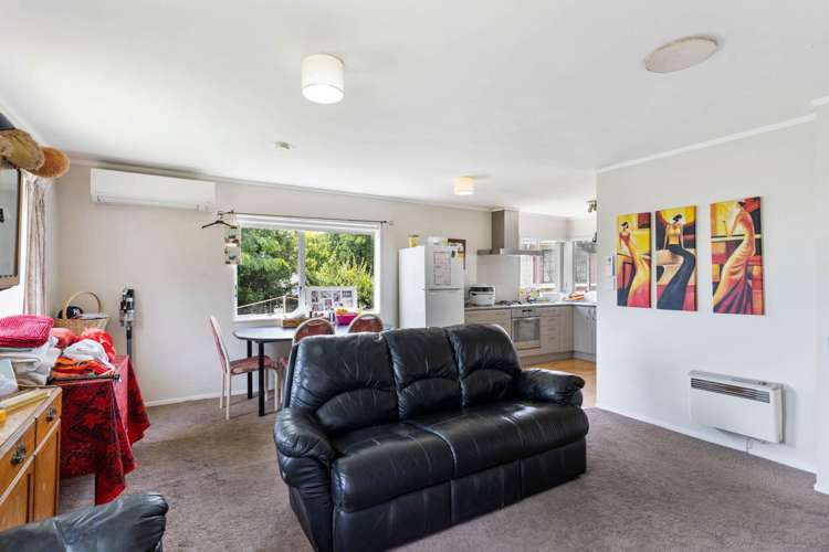 21 Oreti Place Clover Park_9