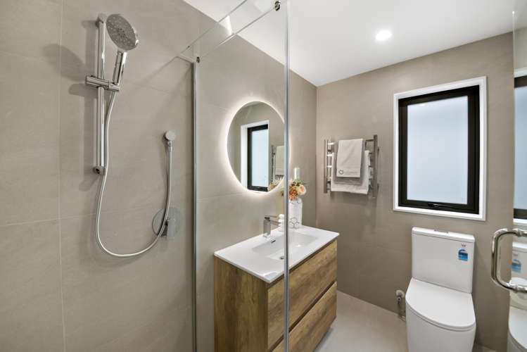 10 B,C,D Bittern Place Henderson_14