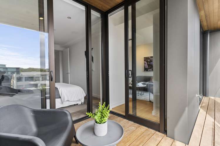 102/52 Sale Street Auckland Central_12