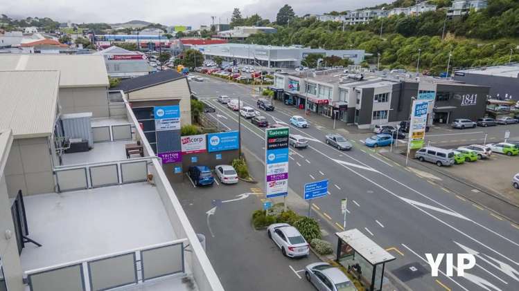 5/9 Broderick Road Johnsonville_4