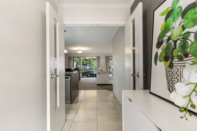 19 Galea Grove Kelvin Grove_1