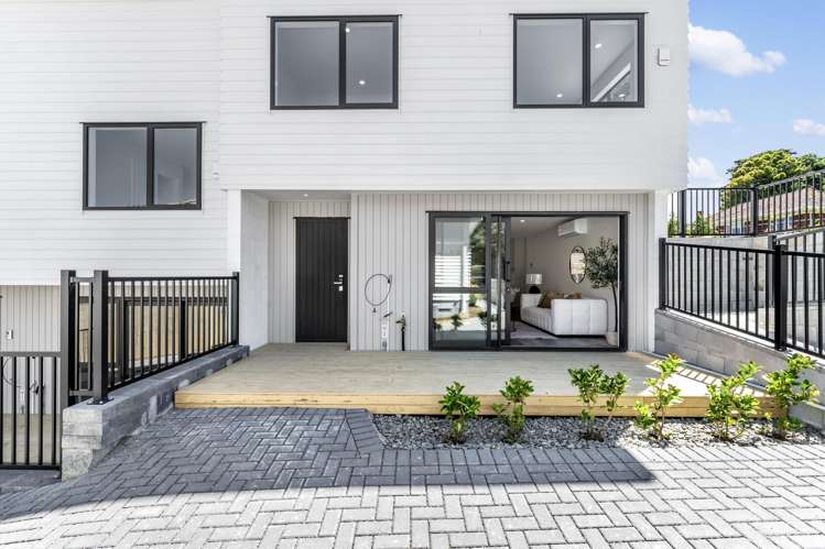 Lots 1 - 3/18 Fulljames Avenue Three Kings_13