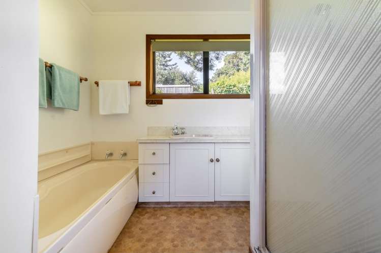 48 West End Road Ohope_16