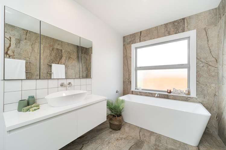 9 Paterson Lane Kelvin Grove_29