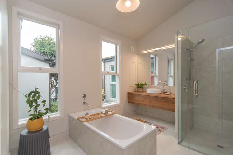 290 Pages Road Gleniti_12