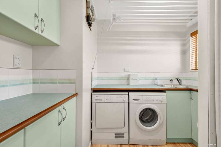 267 Beaver Road Bombay_18