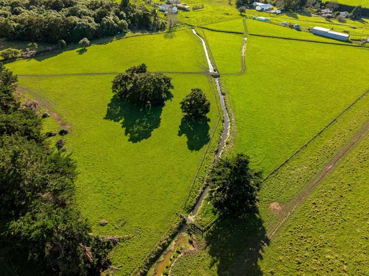 326 Cornwall Road East Taratahi_13