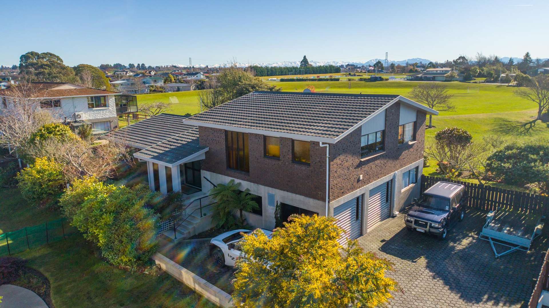 27 Roxburgh Street Glenwood_0