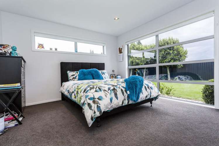 15 William James Close Mosgiel_8
