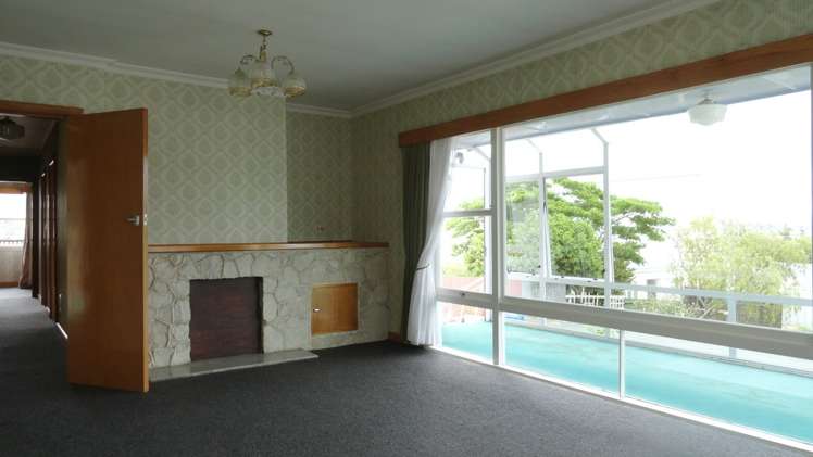 194 The Ridgeway Stoke_6