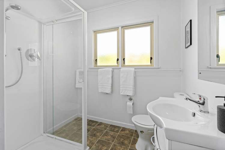 20B Clark Road Te Kamo_12
