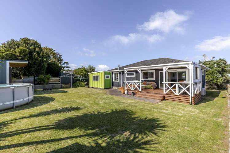 53 Cumming Street Okato_22