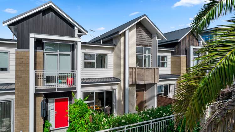 53 Buckley Avenue Hobsonville_22
