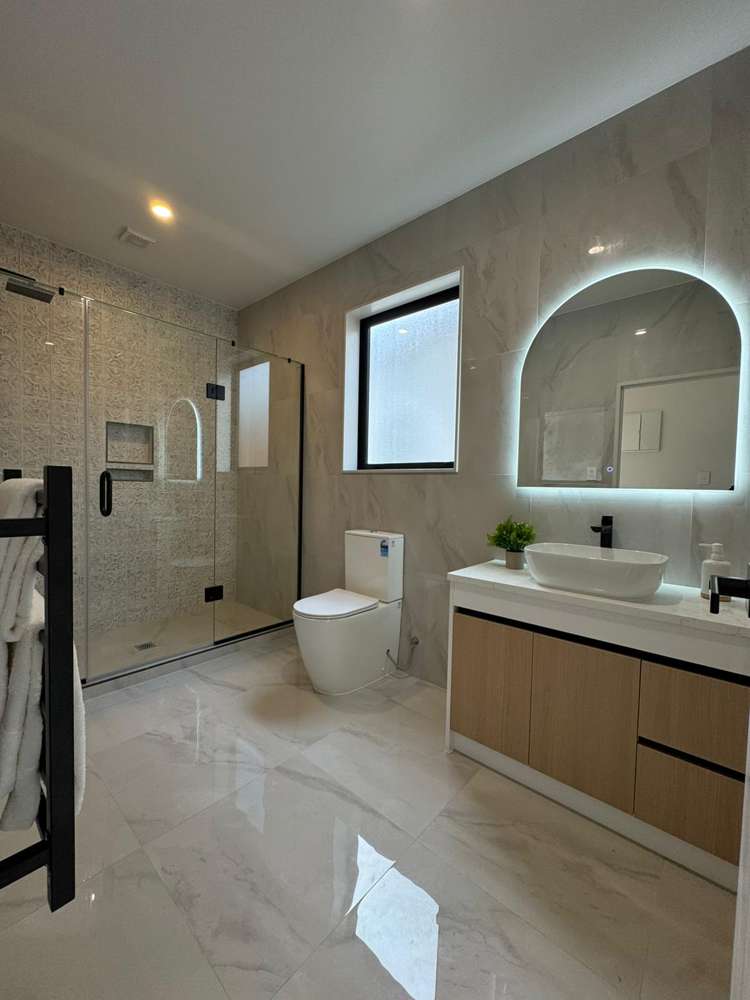 16 Grand Ridge Avenue Flat Bush_20