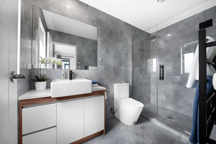 18 Horsefield Drive Flat Bush_21