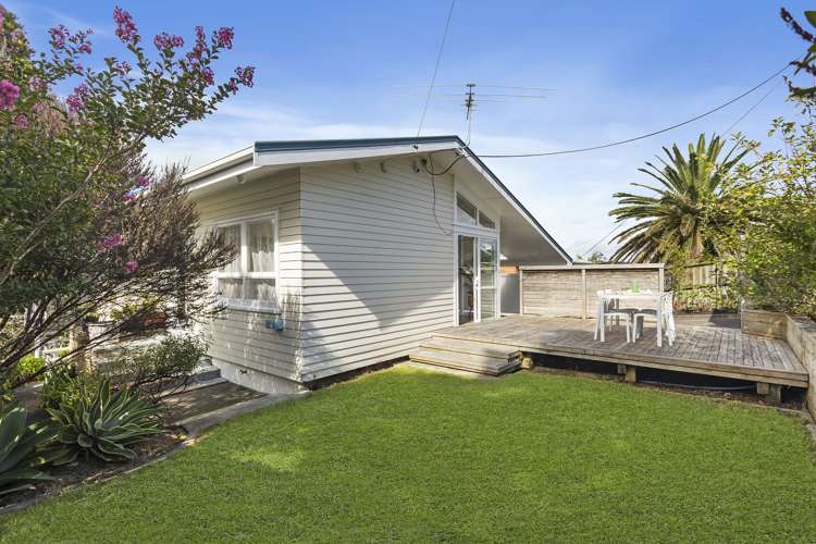 2 Saffron Street Birkdale_9