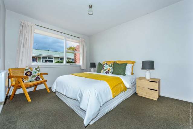 3/458 Hereford Street Linwood_2