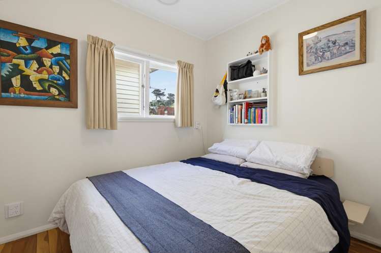 26 Carlisle Street Island Bay_8