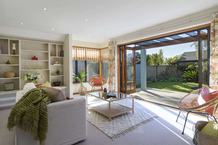 101b Beach Road Otumoetai_13