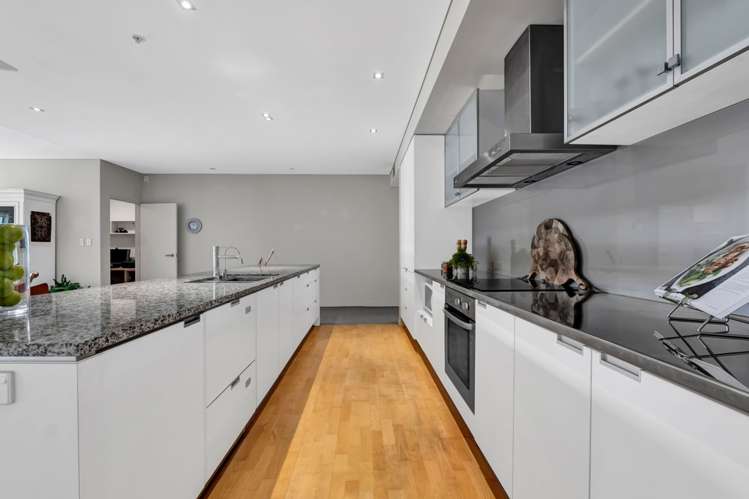 8/93 Saint Aubyn Street New Plymouth Central_6