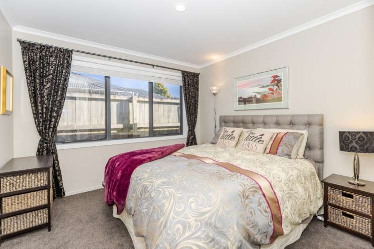 10 Carlingford Rise Dinsdale_15