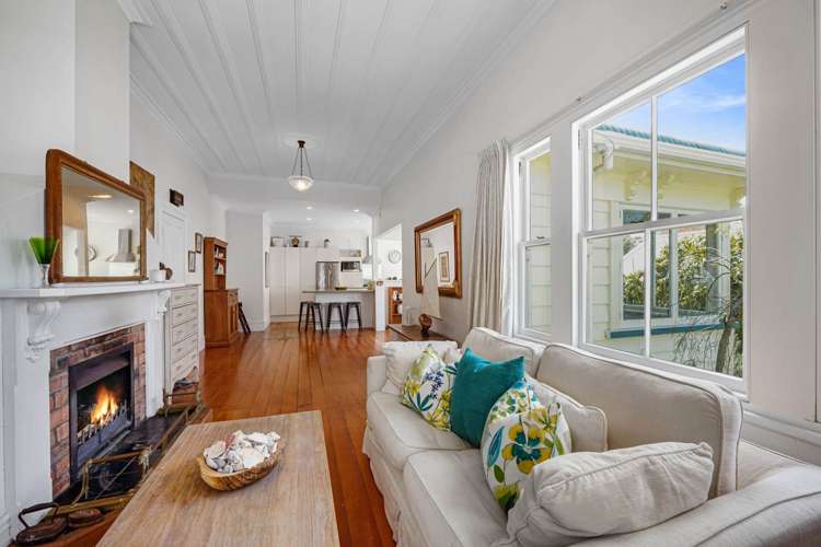 6 Eton Avenue Devonport_12