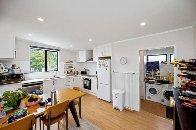 1201 East Coast Road Redvale_3