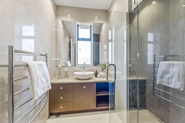 16 Tranquility Rise Mellons Bay_8