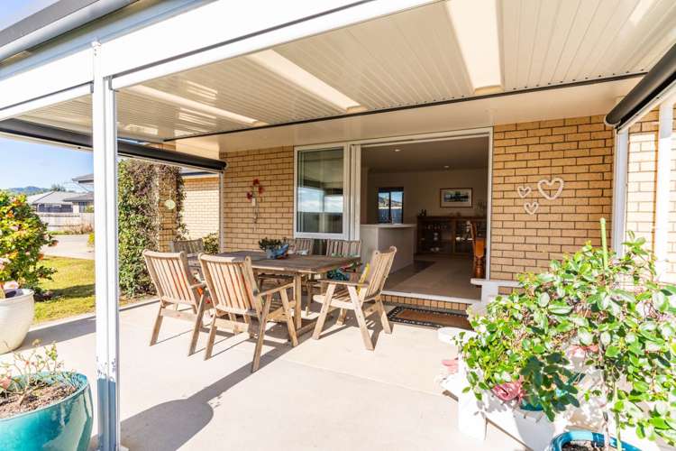 22 Kowi Lakes Drive One Tree Point_25