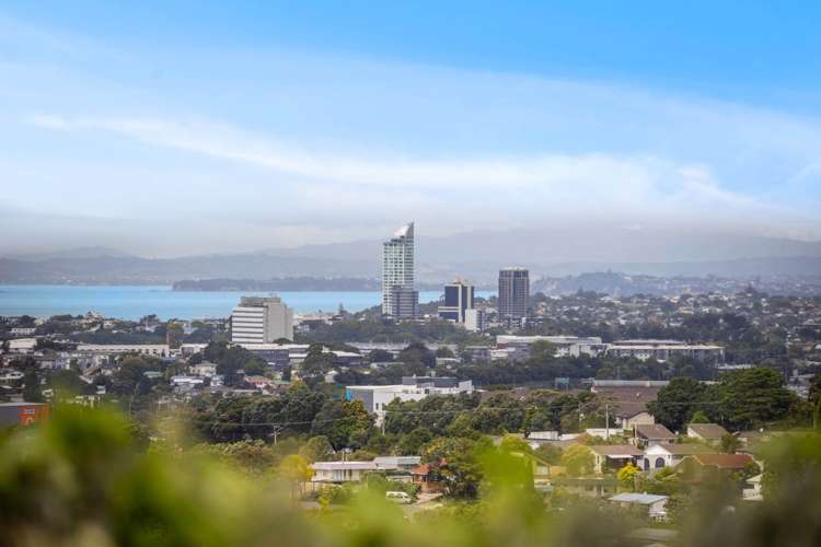 21 Sunset Road Totara Vale_26