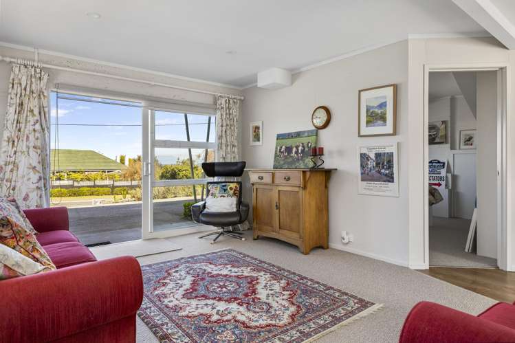 12 Wheretia Street Central_25