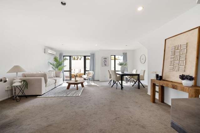 Townhouse Living Just Moments from the City