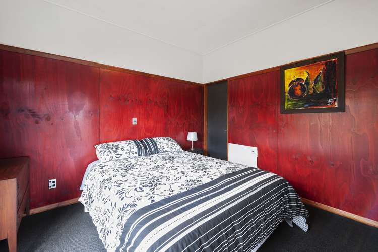 8 Te Waaka Terrace Kuratau_15