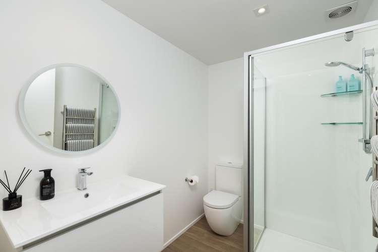 31 Athol Street Glenduan_16