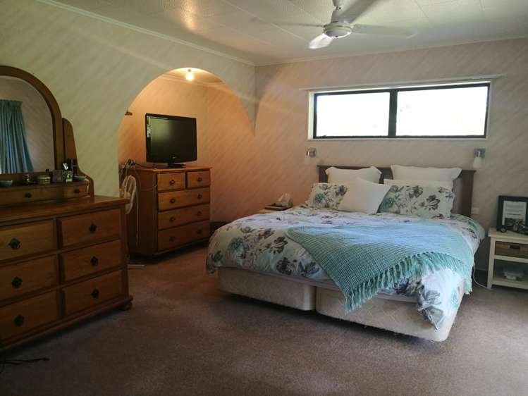 1 Titoki Grove Featherston_12