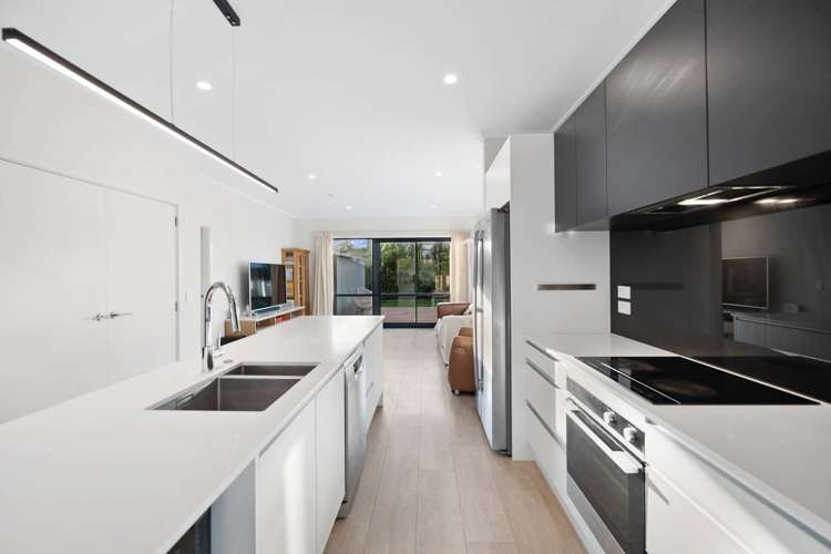 9 Ian Morrison Road Hobsonville_6