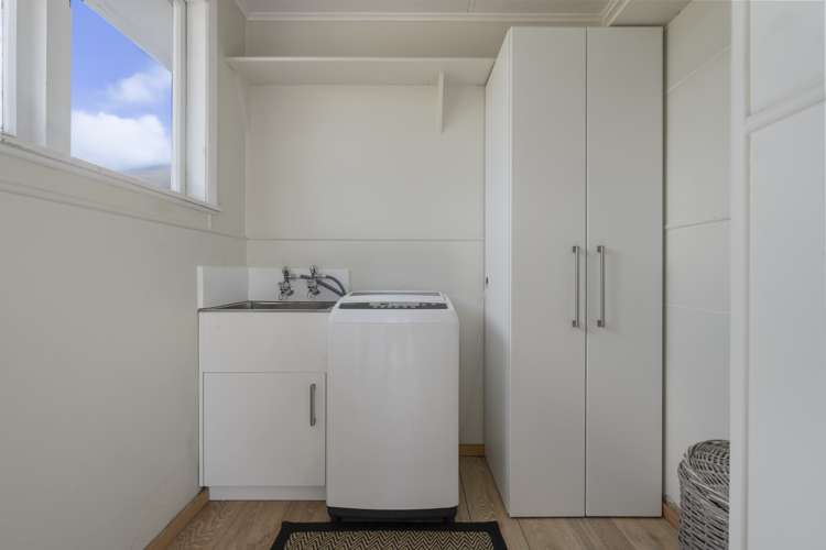 190 Sunset Road Mangakakahi_12