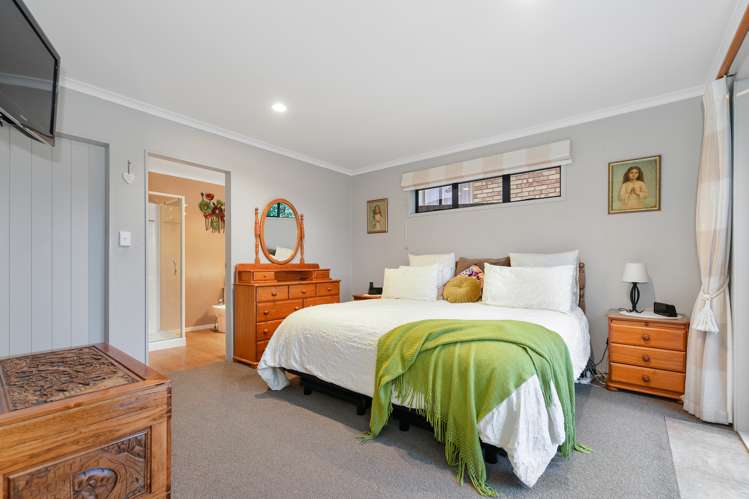 14 Parkwood Place Huntington_9